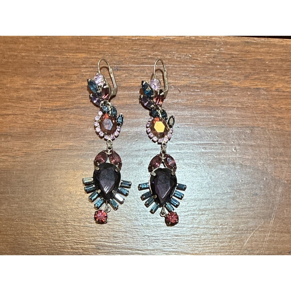 Dangling Statement Wire Pierced Earrings Plum Pink Peacock W SilverTone